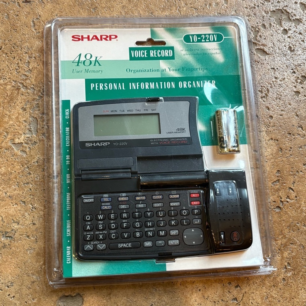 Vtg SHARP YO-220V 48K Personal Information Organizer Voice Recorder w/ Battery
